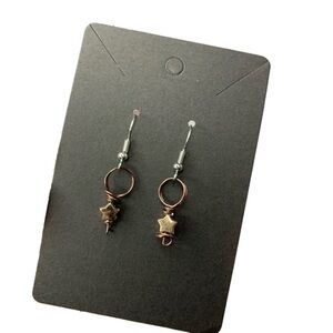 Gold star earrings